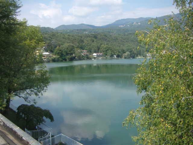 B&B In Riva al Lago Avigliana Esterno foto