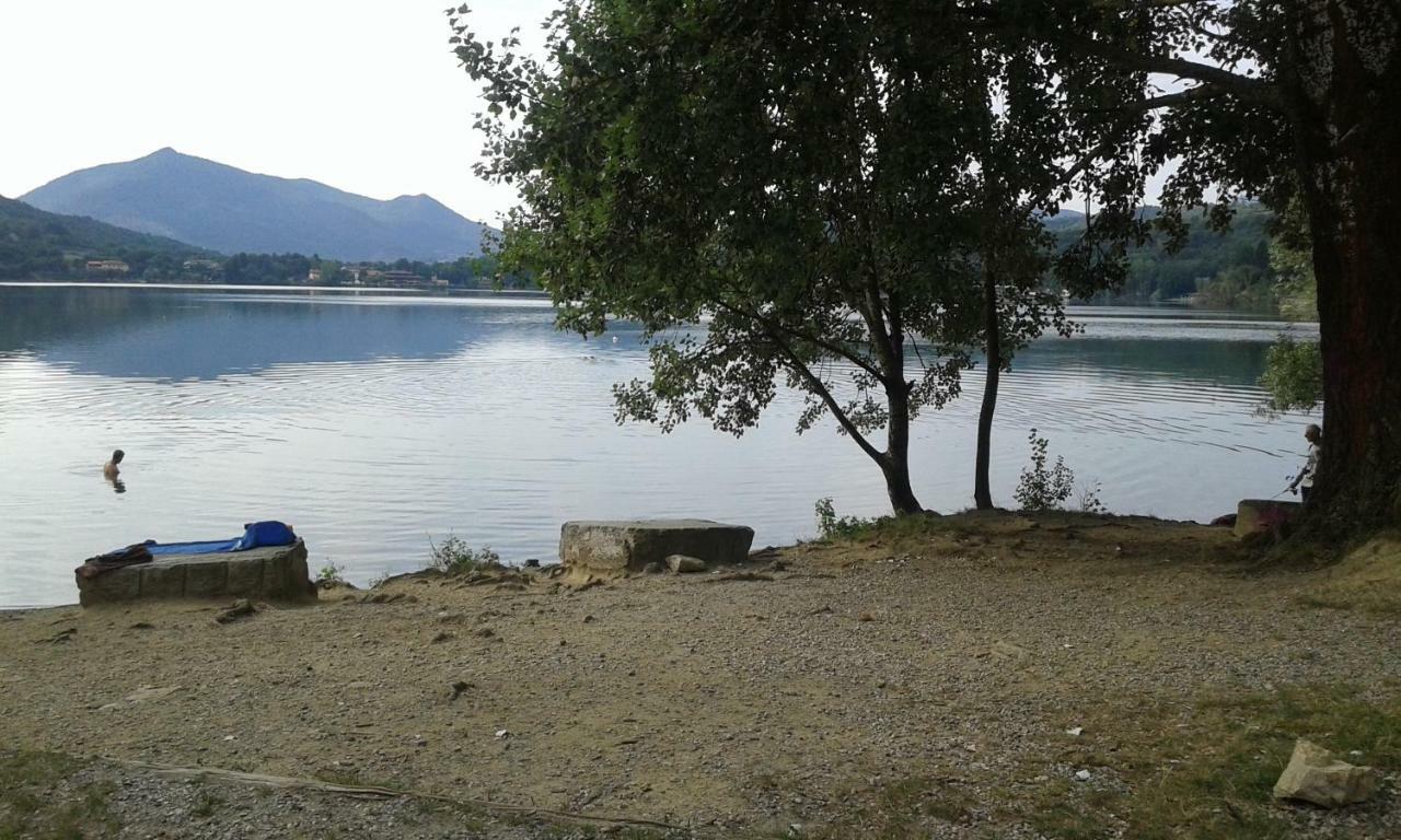 B&B In Riva al Lago Avigliana Esterno foto