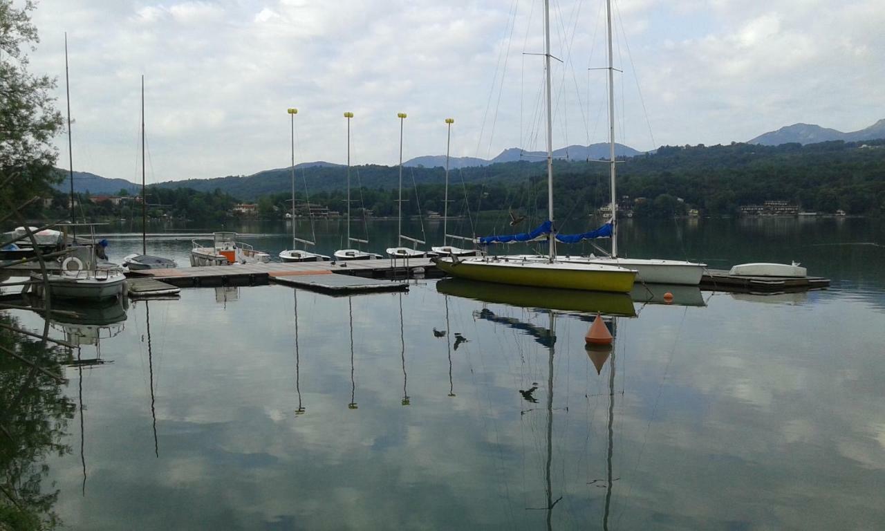 B&B In Riva al Lago Avigliana Esterno foto